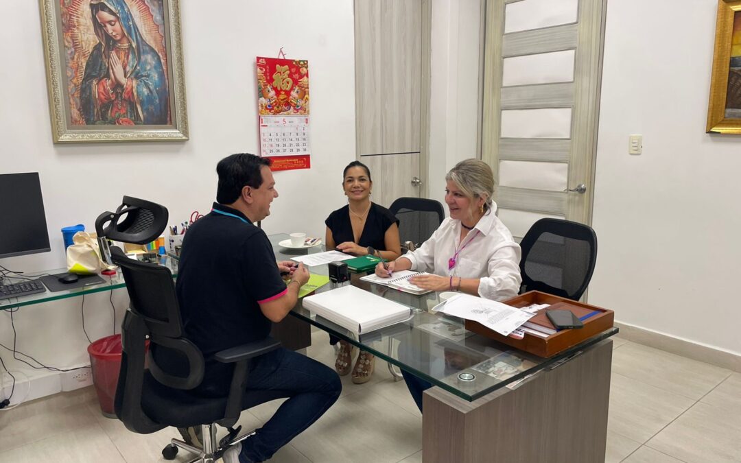 INFIHUILA FORTALECE VÍNCULOS CON EL INSTITUTO DE TRÁNSITO EN RIVERA PARA IMPULSAR EL DESARROLLO REGIONAL
